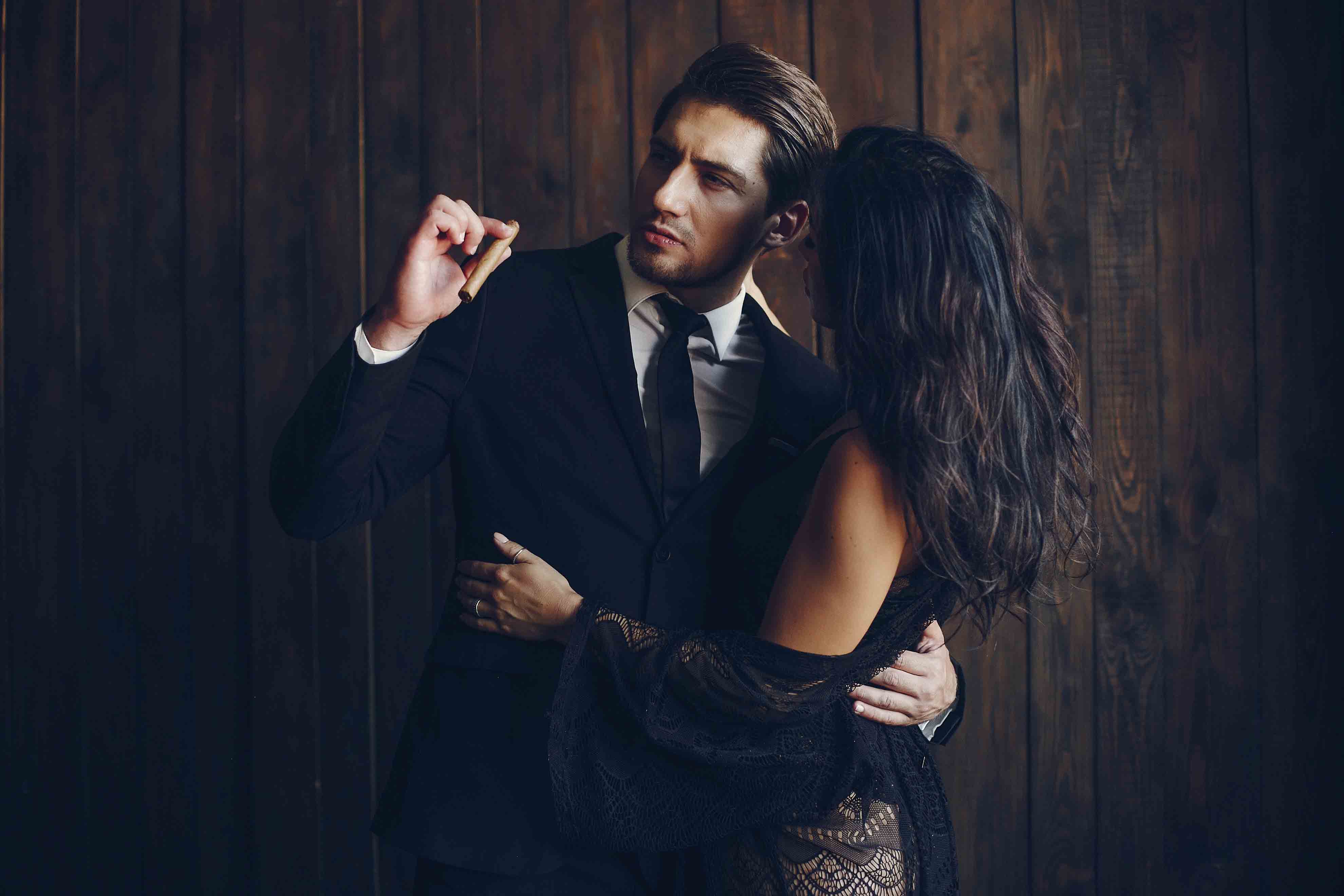Romantic Date Attire and Image